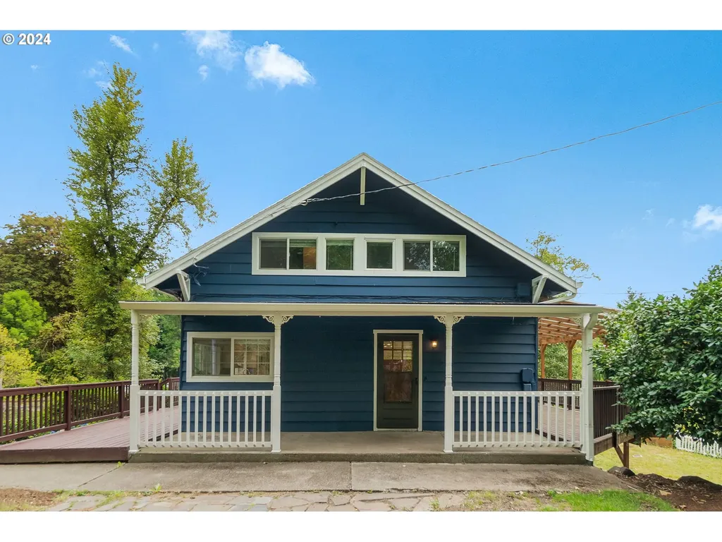 1551 5th Street West Linn OR 97068