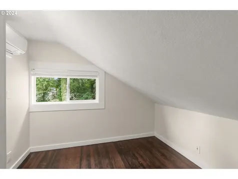 1551 5th Street West Linn OR 97068