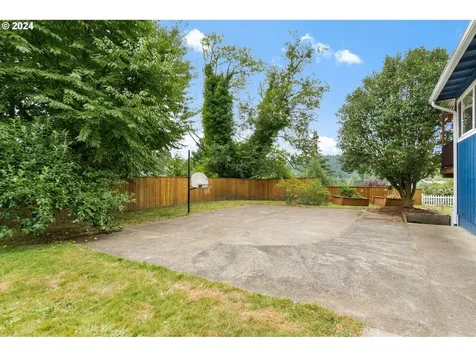 1551 5th Street West Linn OR 97068