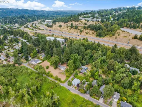 1551 5th Street West Linn OR 97068