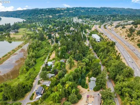 1551 5th Street West Linn OR 97068