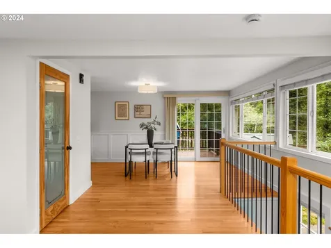 1551 5th Street West Linn OR 97068