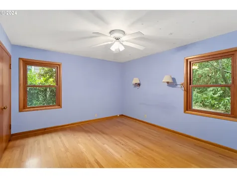 839 Ne 112th Avenue Portland OR 97220