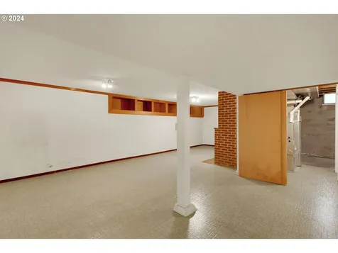 839 Ne 112th Avenue Portland OR 97220