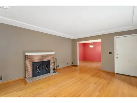 839 Ne 112th Avenue Portland OR 97220