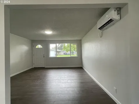 520 Pinedale Avenue Springfield OR 97477