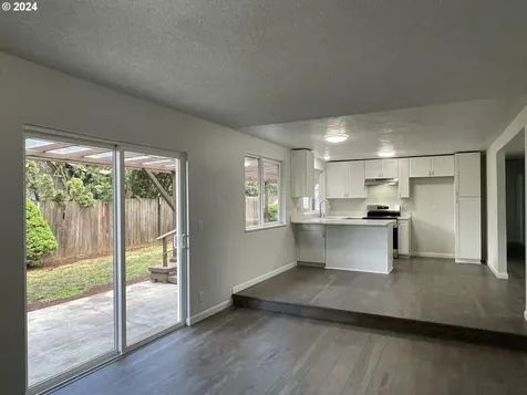 520 Pinedale Avenue Springfield OR 97477