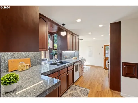 2721 NE 21st Avenue Portland OR 97212