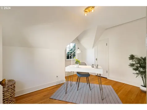 2721 NE 21st Avenue Portland OR 97212
