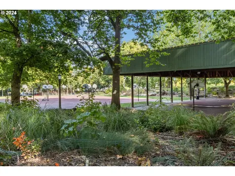 2721 NE 21st Avenue Portland OR 97212