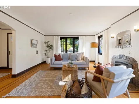 2721 NE 21st Avenue Portland OR 97212