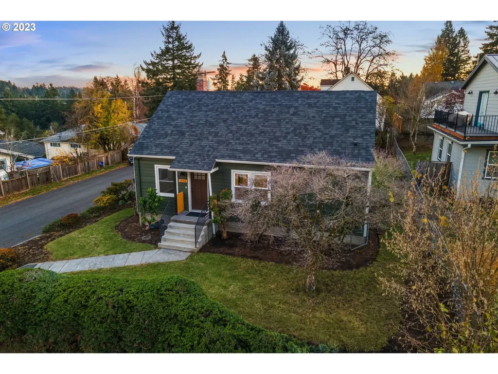 1406 Sw Freeman Street Portland OR 97219