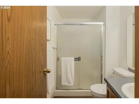9004 NE 25th Circle Vancouver WA 98662