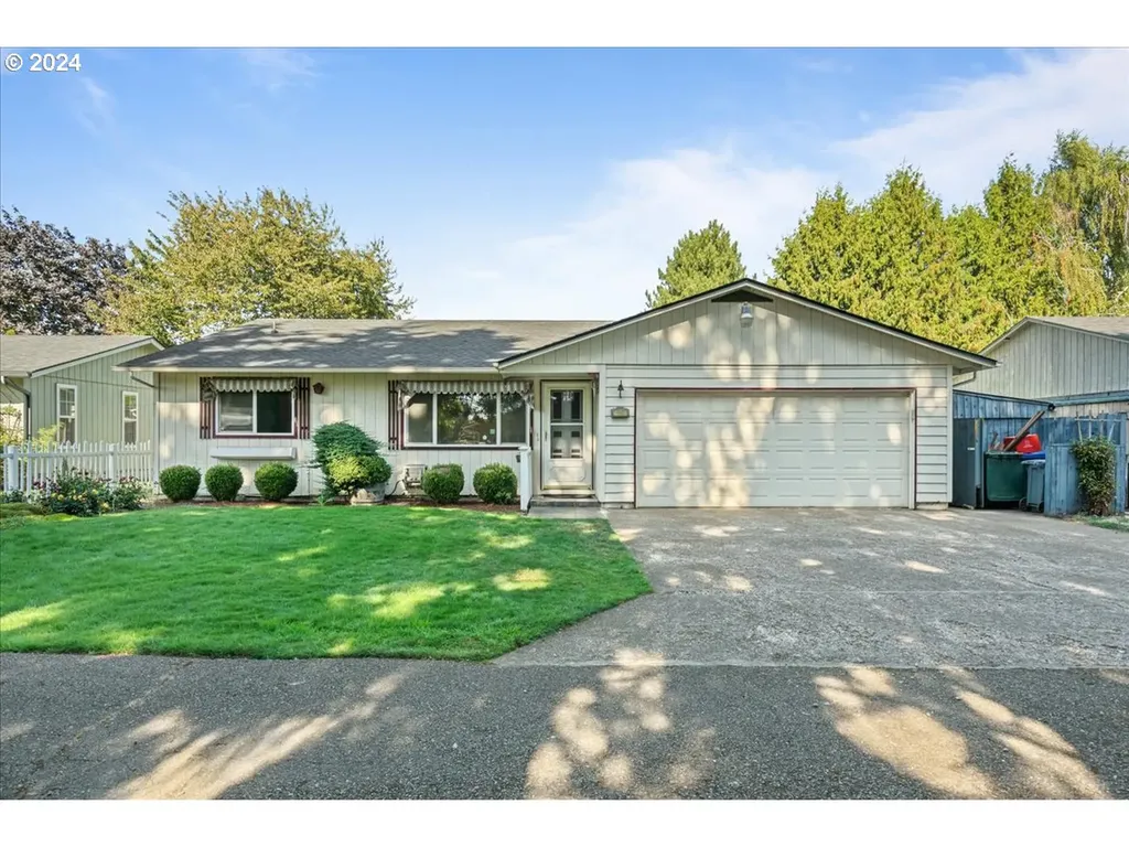 4585 Dean Street NE Salem OR 97301