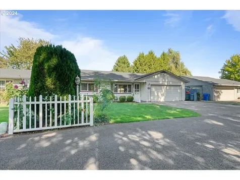 4585 Dean Street NE Salem OR 97301