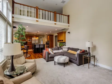 2018 N Vine Street Canby OR 97013