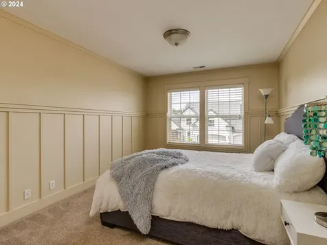 2018 N Vine Street Canby OR 97013