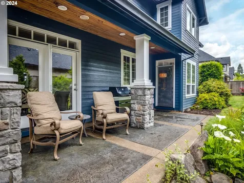 2018 N Vine Street Canby OR 97013