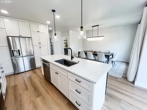 15824 Ne 91st Street Vancouver WA 98682