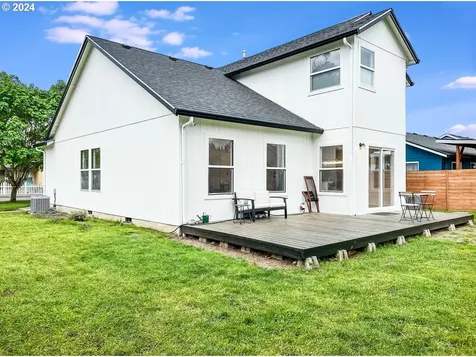 15824 Ne 91st Street Vancouver WA 98682