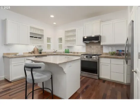 134 Marlboro Lane Eugene OR 97405