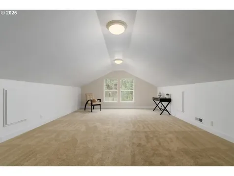 134 Marlboro Lane Eugene OR 97405