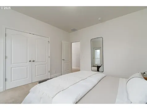 134 Marlboro Lane Eugene OR 97405