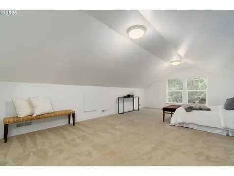 134 Marlboro Lane Eugene OR 97405