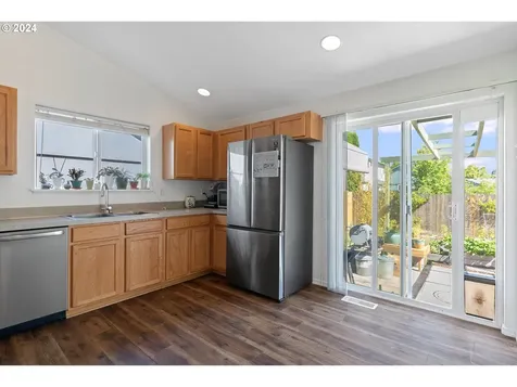 246 Independence Way Independence OR 97351