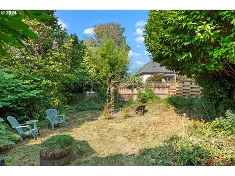 2227 SE 32nd Place Portland OR 97214