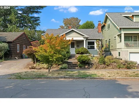 2227 SE 32nd Place Portland OR 97214