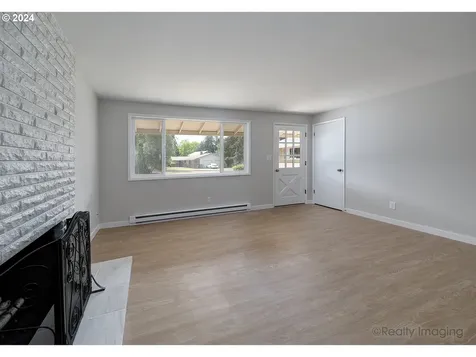 16509 SW 10th Street Sherwood OR 97140