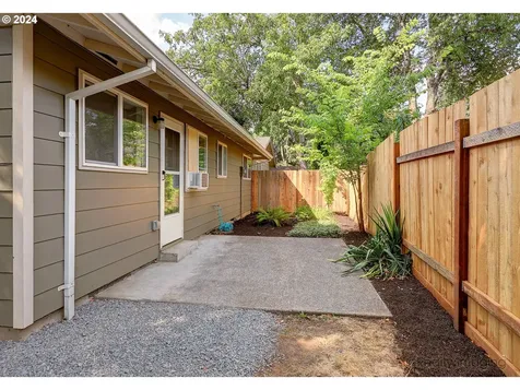 16509 SW 10th Street Sherwood OR 97140
