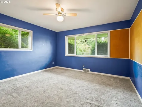 5322 NW Cherry Street Vancouver WA 98663