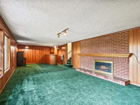 5322 NW Cherry Street Vancouver WA 98663
