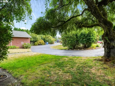 5322 NW Cherry Street Vancouver WA 98663