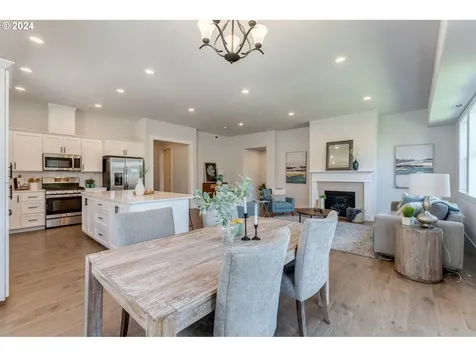 29053 Nw King Street North Plains OR 97133