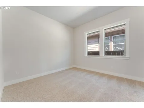 29053 Nw King Street North Plains OR 97133