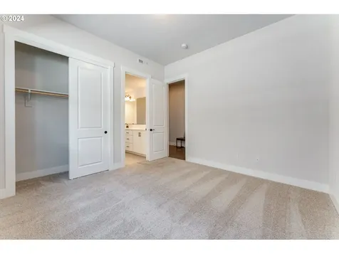 29053 Nw King Street North Plains OR 97133