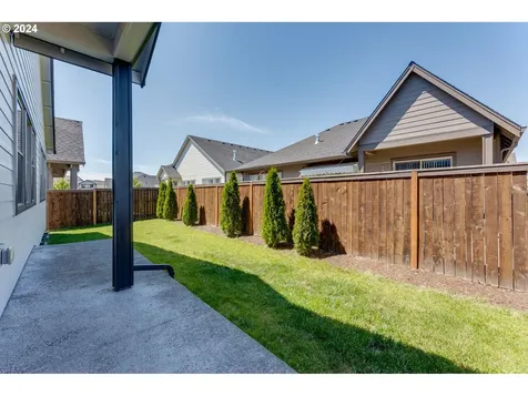 29053 Nw King Street North Plains OR 97133
