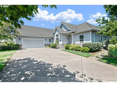 790 Old Orchard Lane Springfield OR 97477
