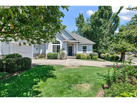 790 Old Orchard Lane Springfield OR 97477