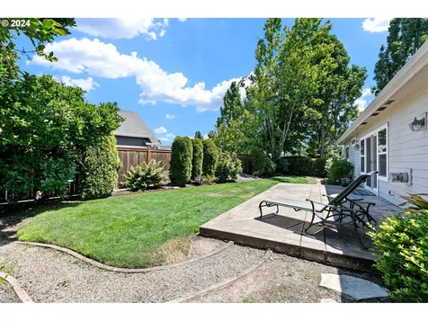 790 Old Orchard Lane Springfield OR 97477