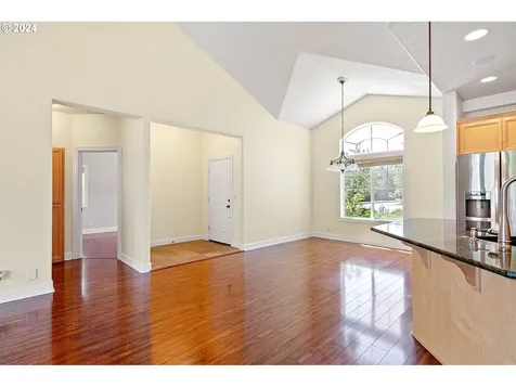 790 Old Orchard Lane Springfield OR 97477
