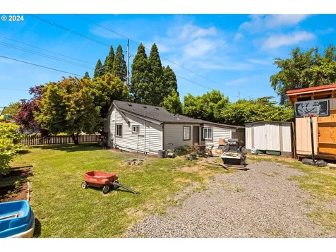 500 N Main Street Newberg OR 97132