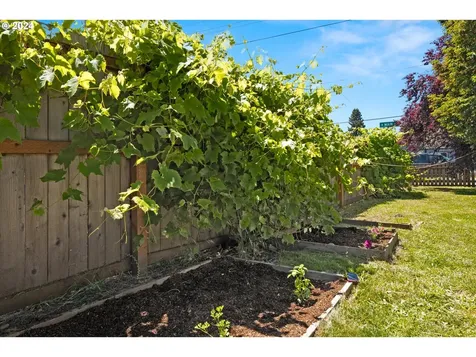 500 N Main Street Newberg OR 97132