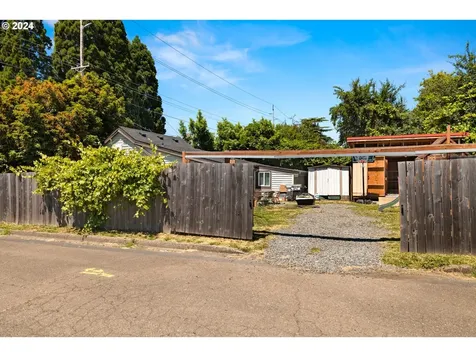500 N Main Street Newberg OR 97132
