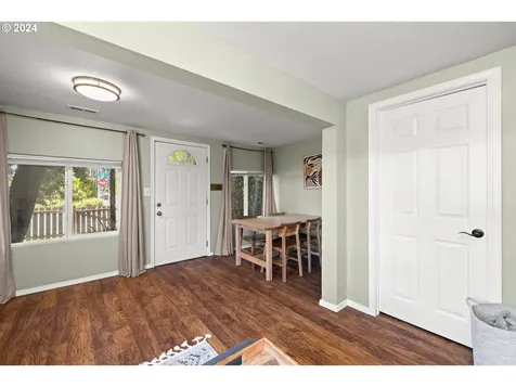 500 N Main Street Newberg OR 97132
