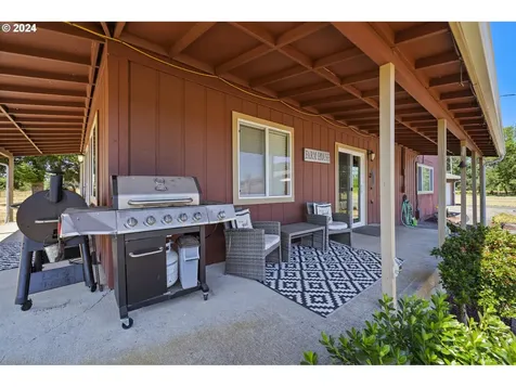 16515 NE 58th Street Vancouver WA 98682