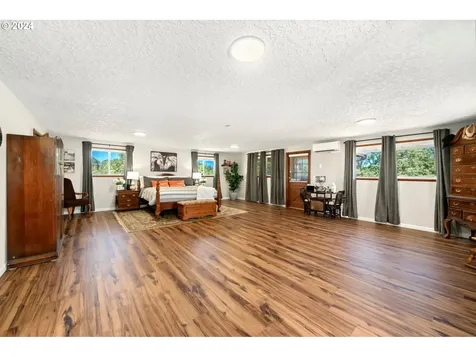 16515 NE 58th Street Vancouver WA 98682